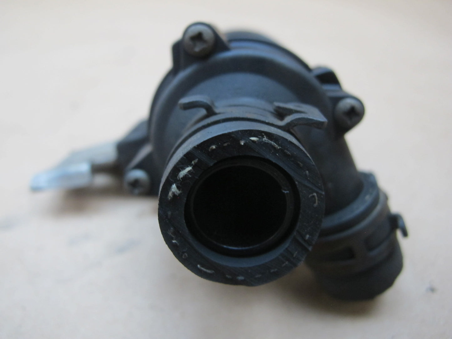 03-12 Mercedes R230 Sl-class Auxiliary AUX Coolant Water Pump 2308300114 OEM