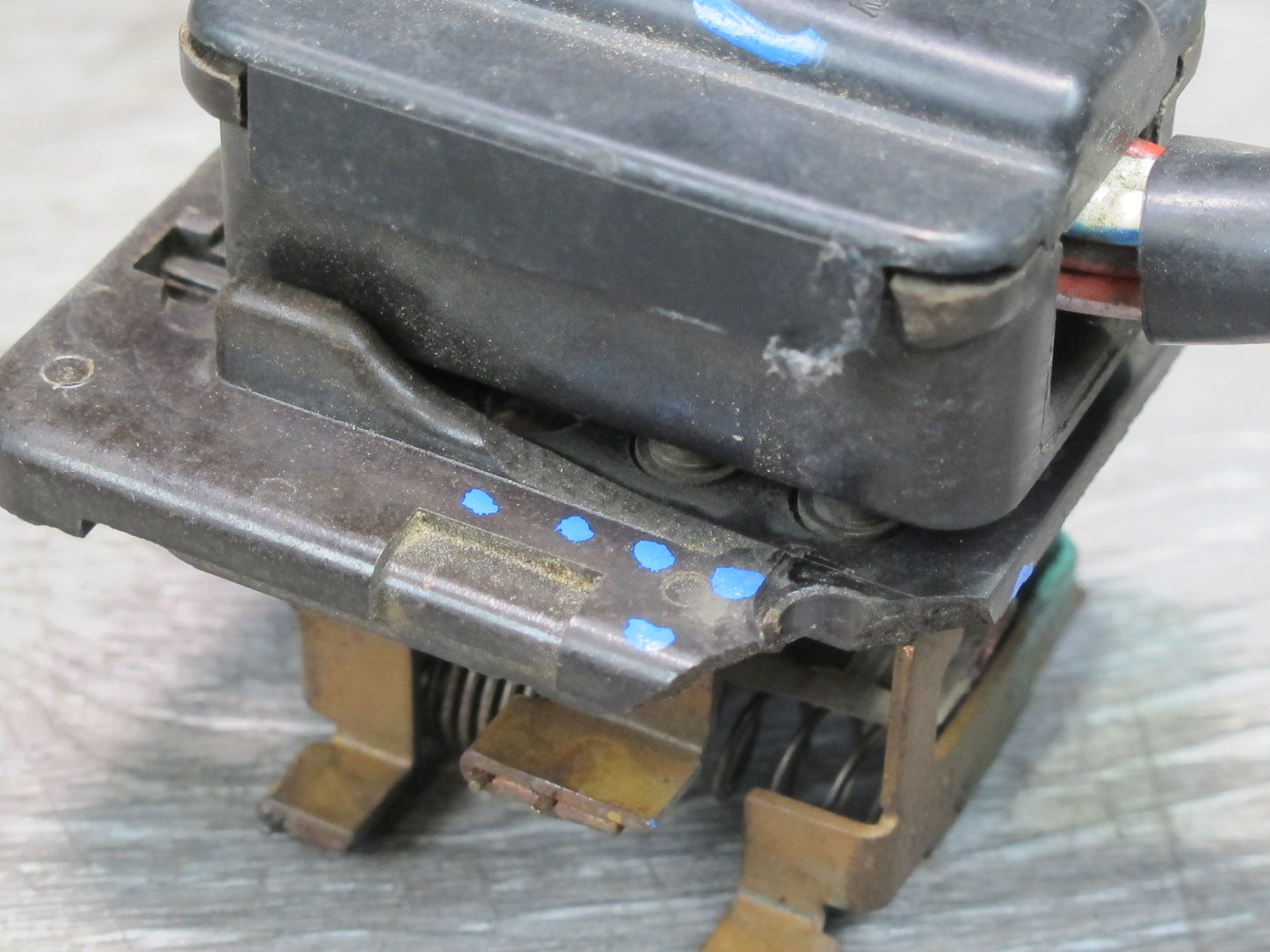 1983-1986 Porsche 928 S Heater Resistor Rheostat