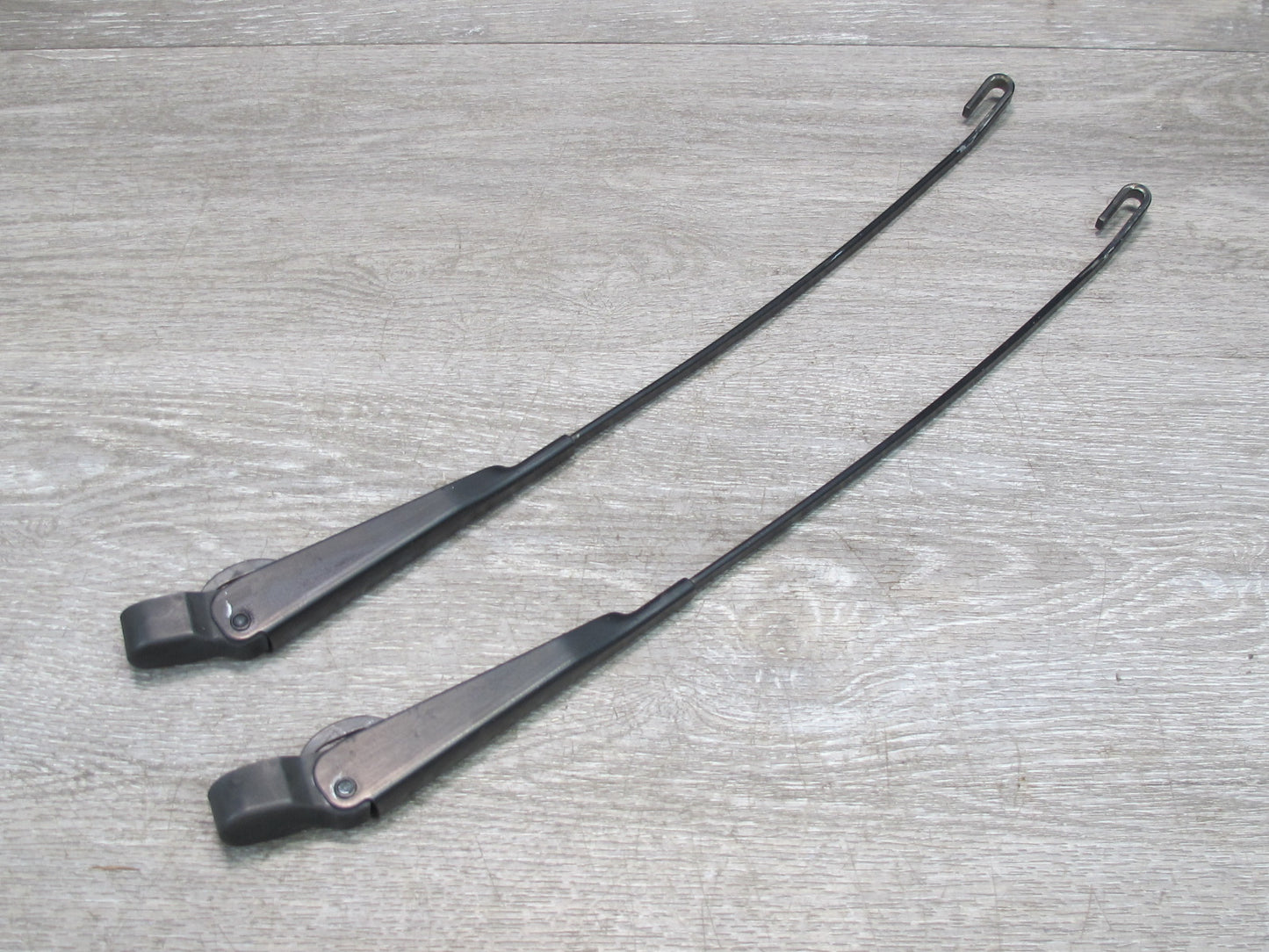 1983-1995 Porsche 928 S Front Left & Right Windshield Wiper Arm Set of 2