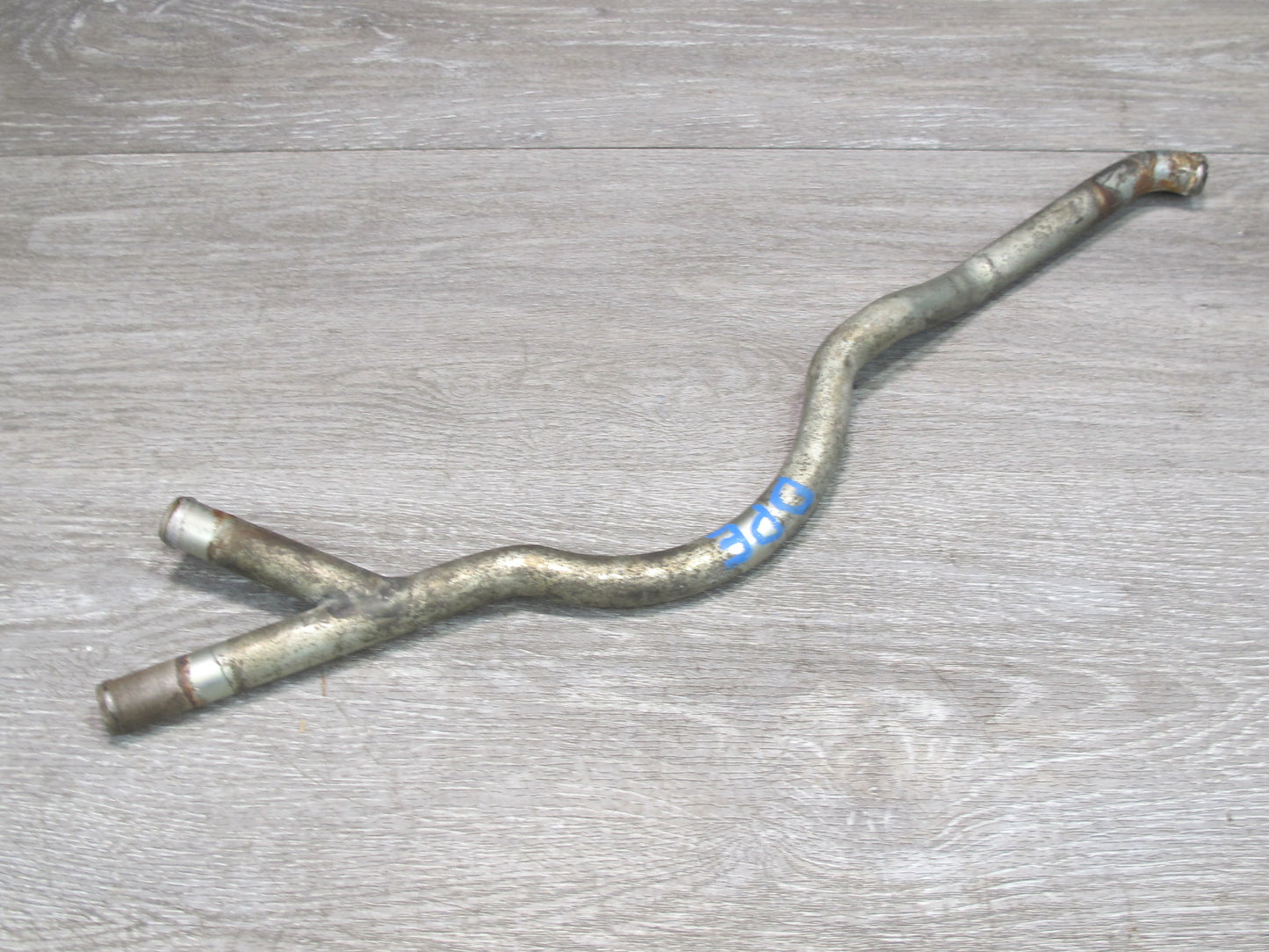 1983-1984 Porsche 928 S 4.7L Engine Coolant Hose Pipe Line Tube