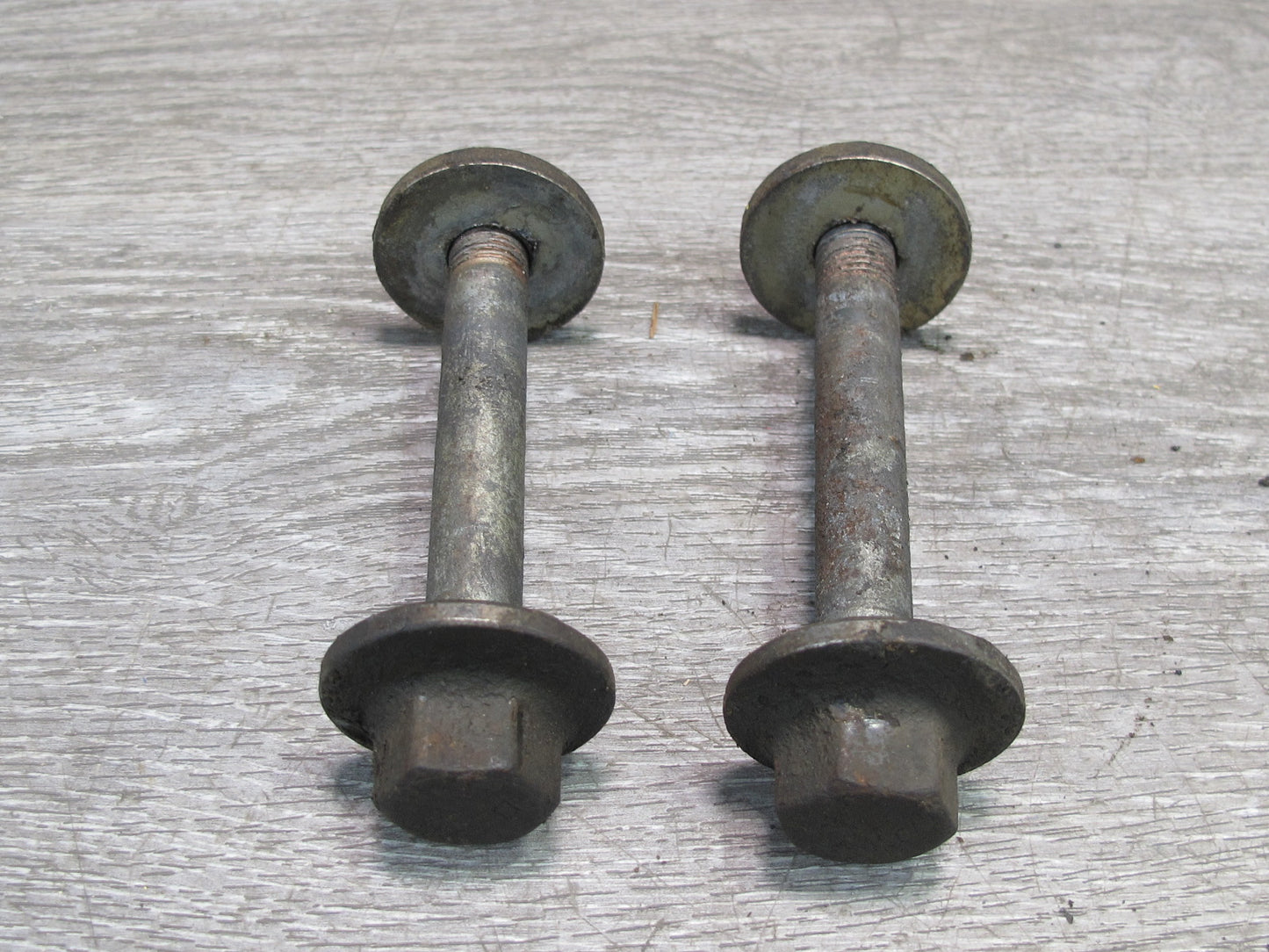 1978-1995 Porsche 928 S Rear Suspension Right & Left Adjustable Camber Bolt Set