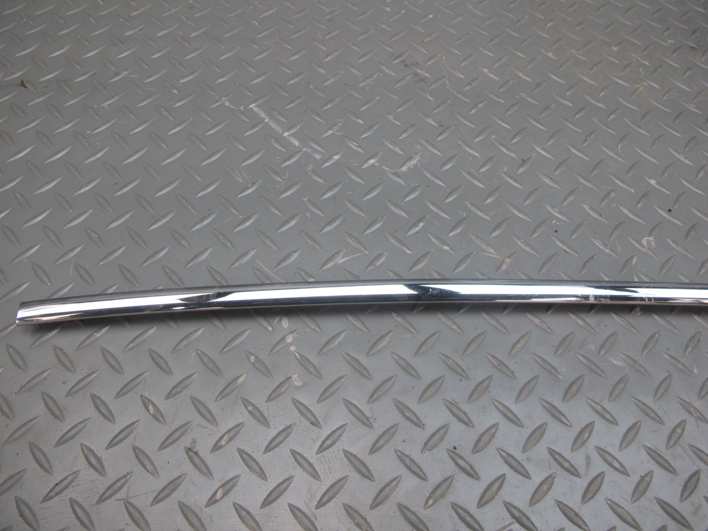 06-12 Bentley Continental Flying Spur Rear Right Door Chrome Trim Molding Set