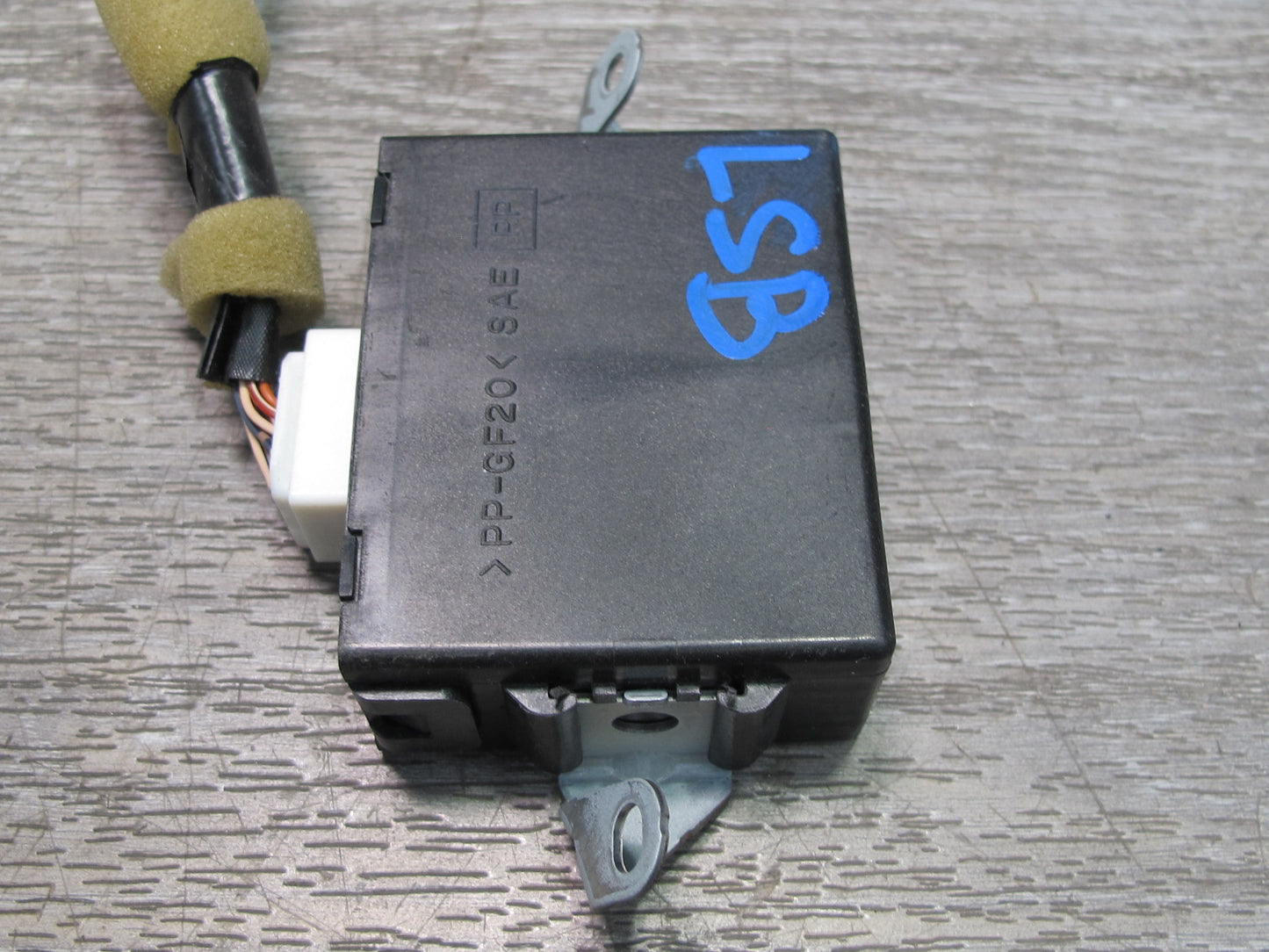 2003 Lexus LS430 UCF30L Immobilizer Transponder Computer Control Module OEM