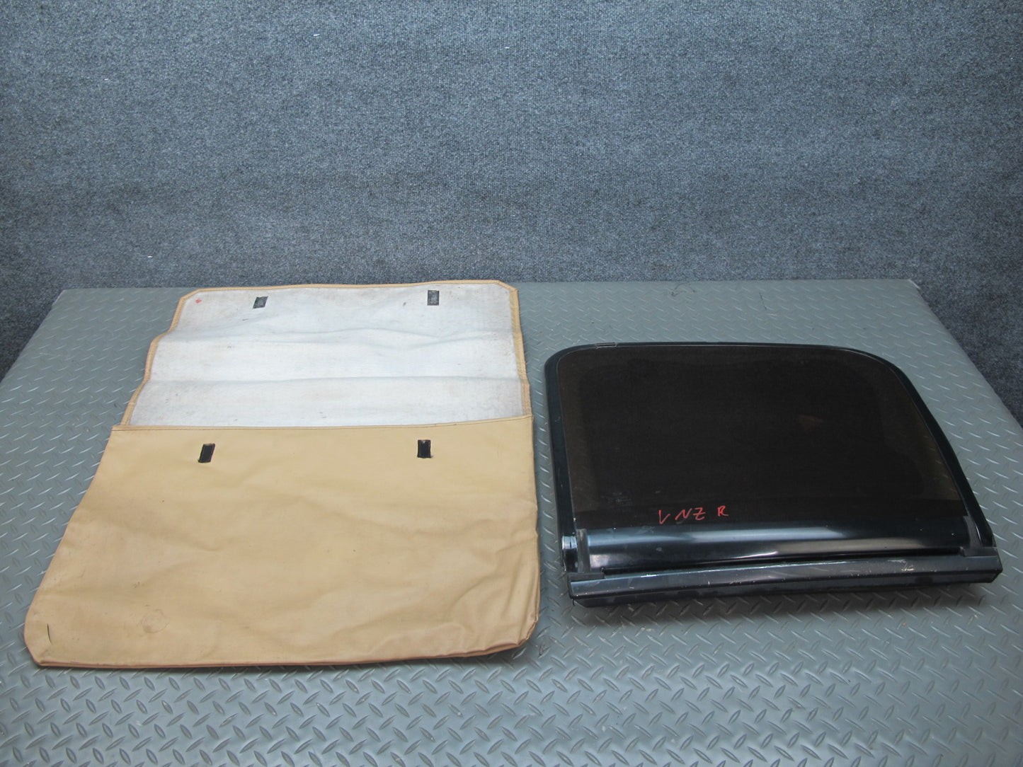 80-83 Datsun Nissan 280ZX S130 Right T-top Roof Glass Window w Shade & BAG OEM
