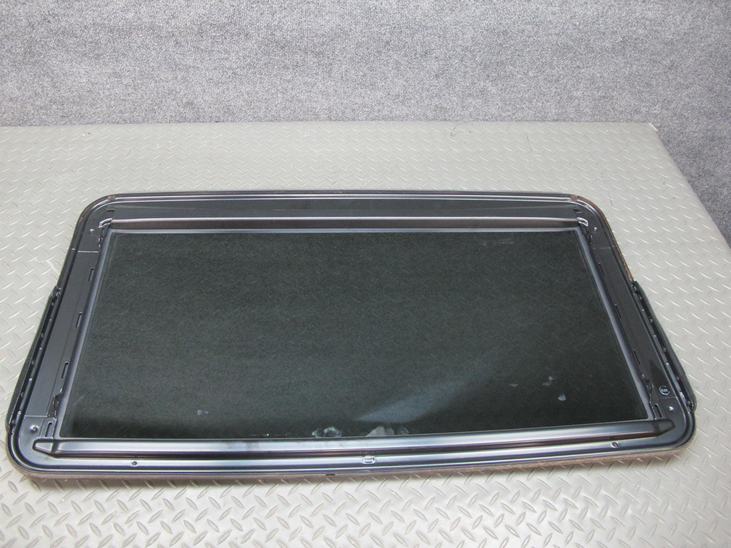 01-06 Lexus UCF30L LS430 Sunroof Glass Window Panel OEM