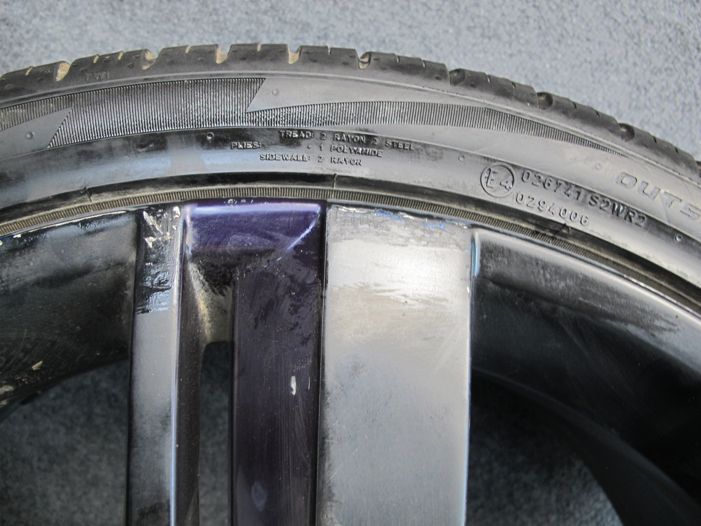 11-12 Fisker Karma Factory R22 22" Front Wheel Rim 22x8.5J ET42.6 Tire 265/35
