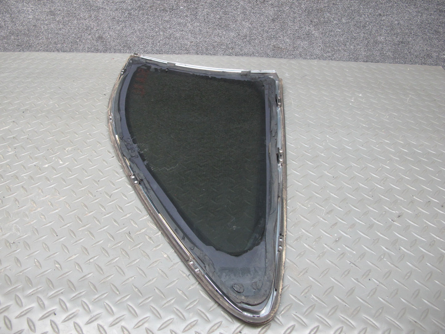 92-96 Lexus JZZ31L SC400 SC300 Rear Left Quarter Glass Window w Molding OEM