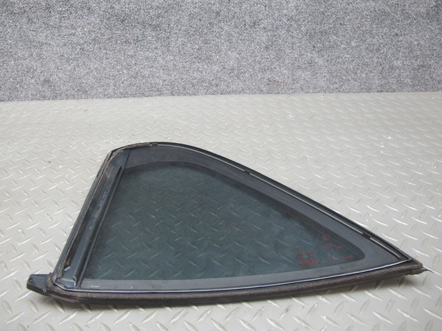 01-06 Lexus UCF30L LS430 Rear Left Door Fixed Glass Window OEM