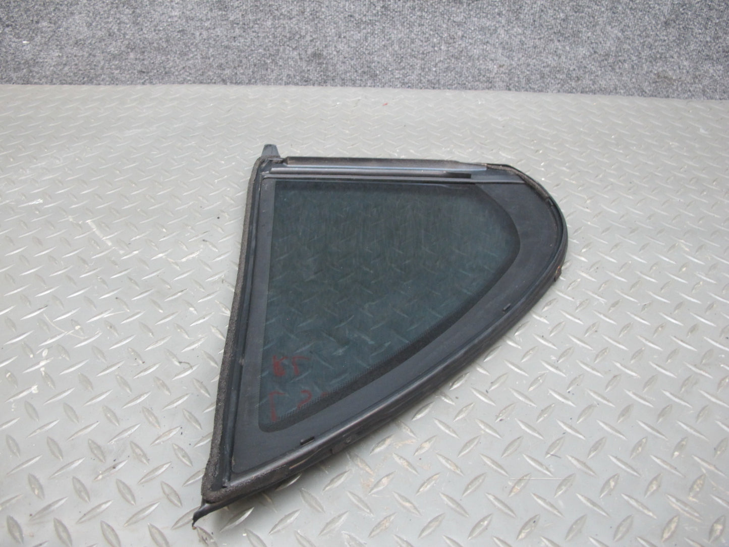 01-06 Lexus UCF30L LS430 Rear Left Door Fixed Glass Window OEM