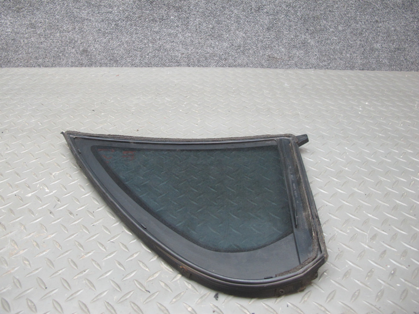 01-06 Lexus UCF30L LS430 Rear Left Door Fixed Glass Window OEM