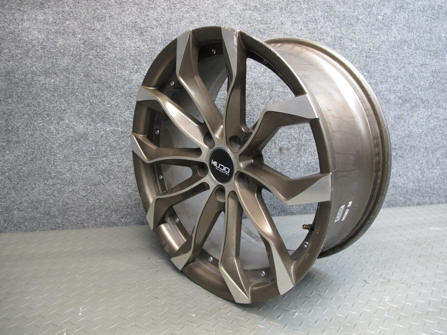 Kudo Racing 18" R18 Alloy Wheel Rim 18X8J ET40 5x114.3