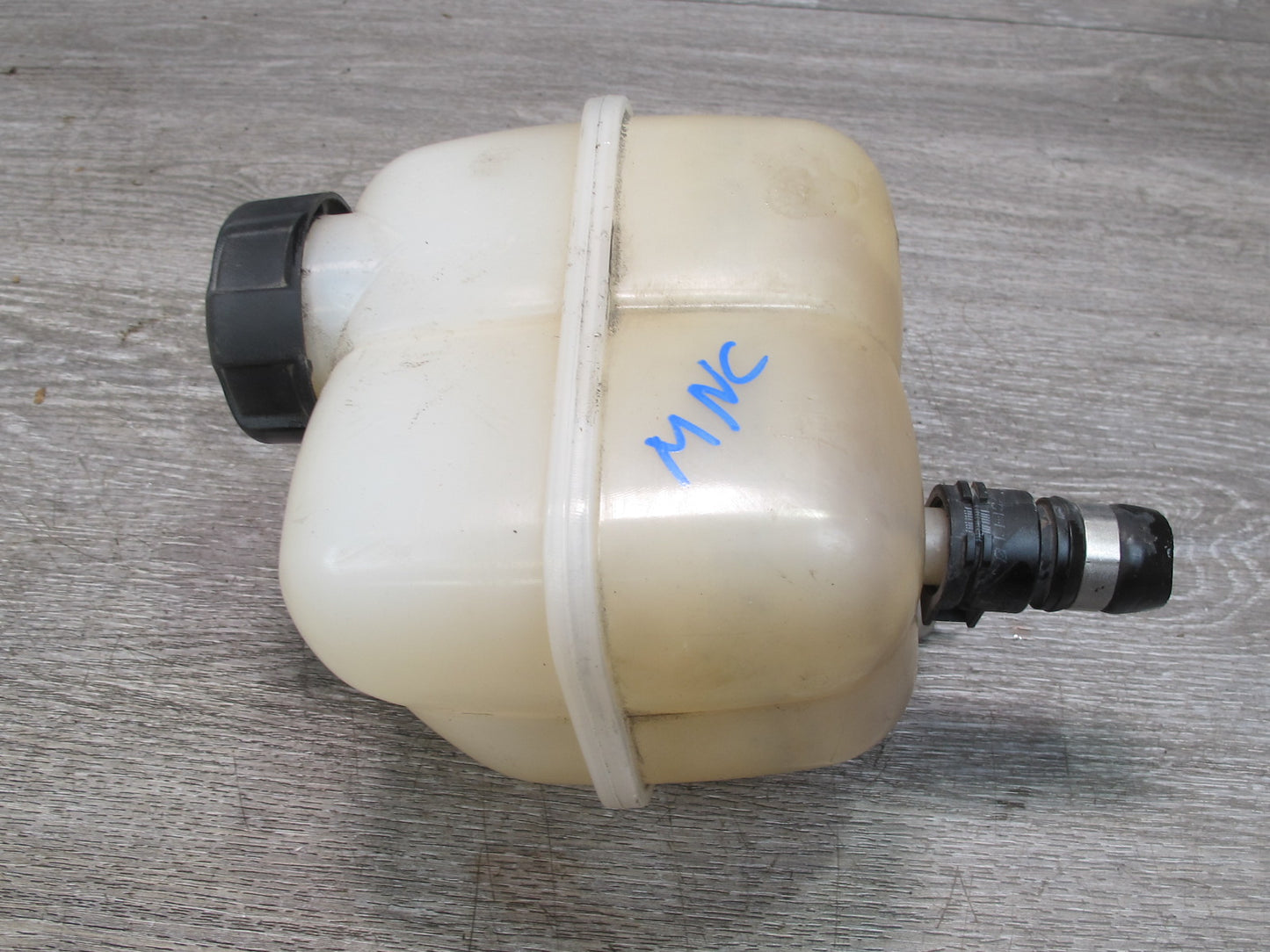 11-16 Mini R55 R56 R57 R58 R59 R60 Engine Coolant Expansion Reservoir Tank OEM