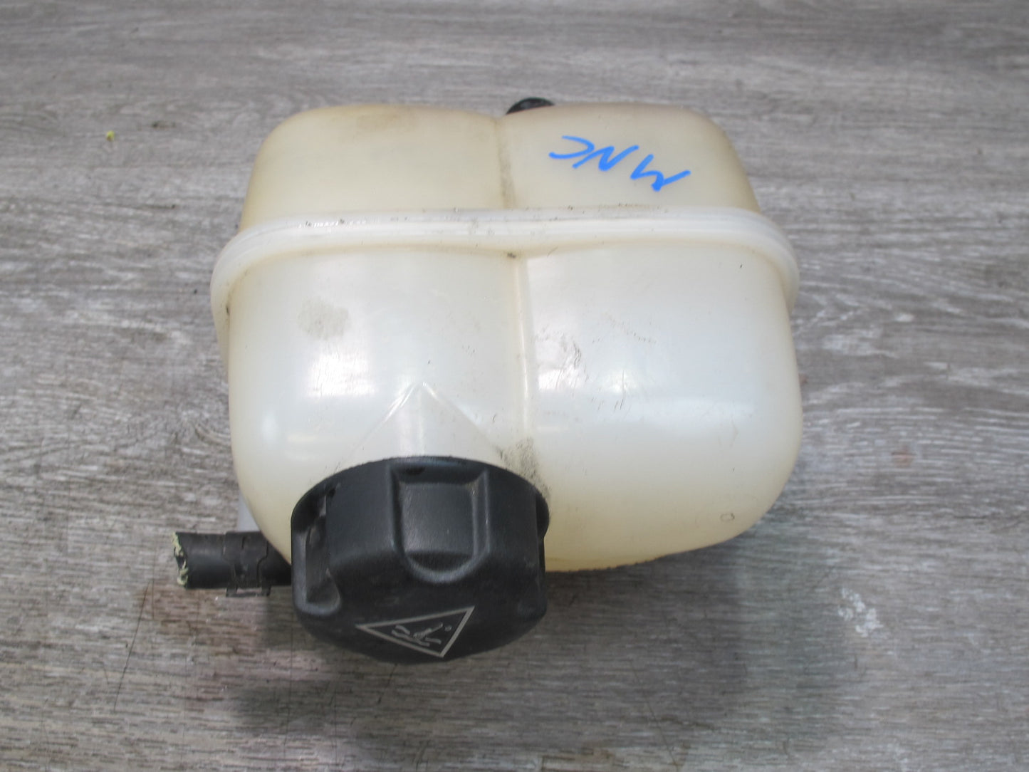 11-16 Mini R55 R56 R57 R58 R59 R60 Engine Coolant Expansion Reservoir Tank OEM