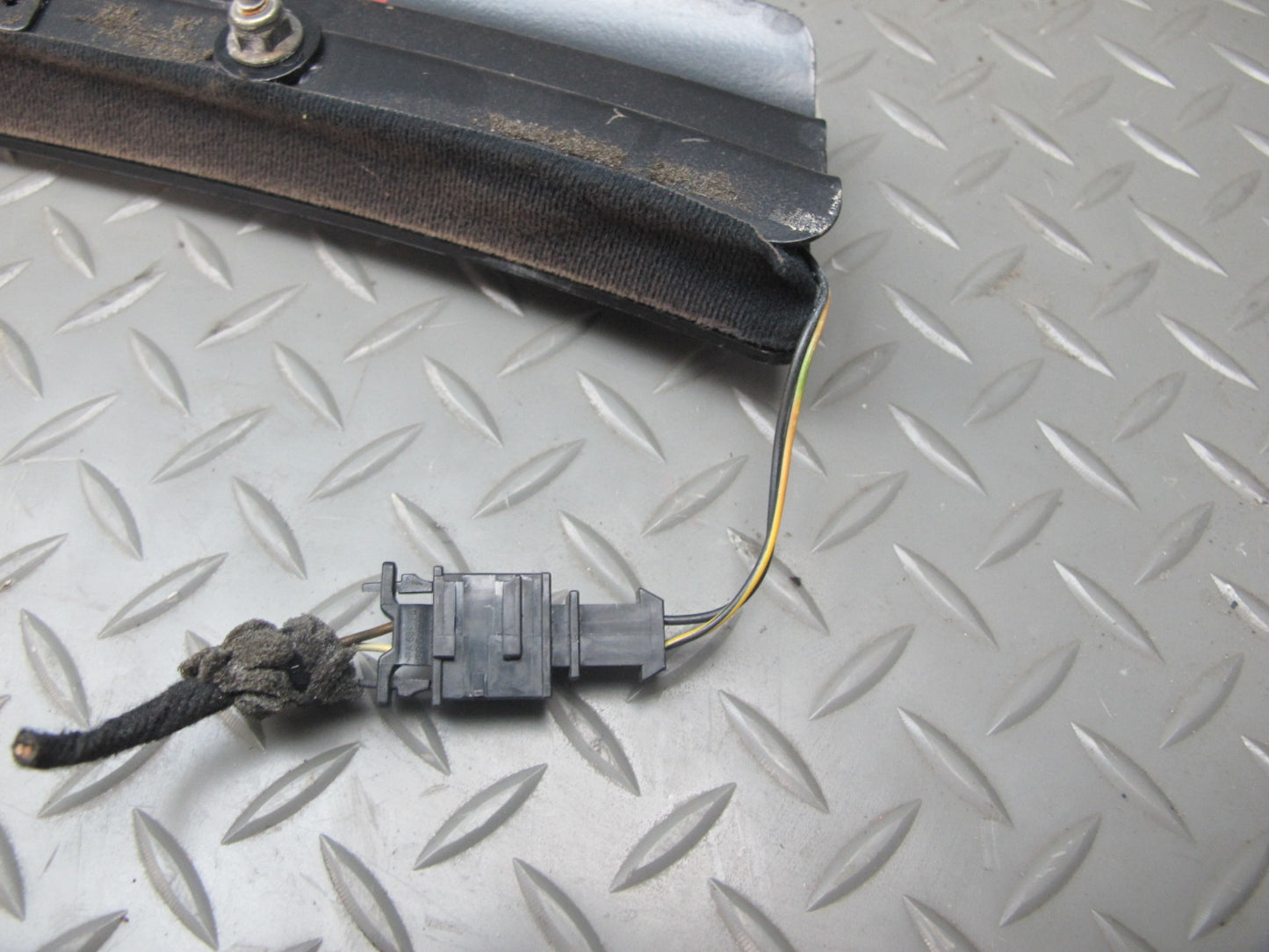2006-2012 Bentley Flying Spur Rear Center 3RD Brake Stop Light Lamp