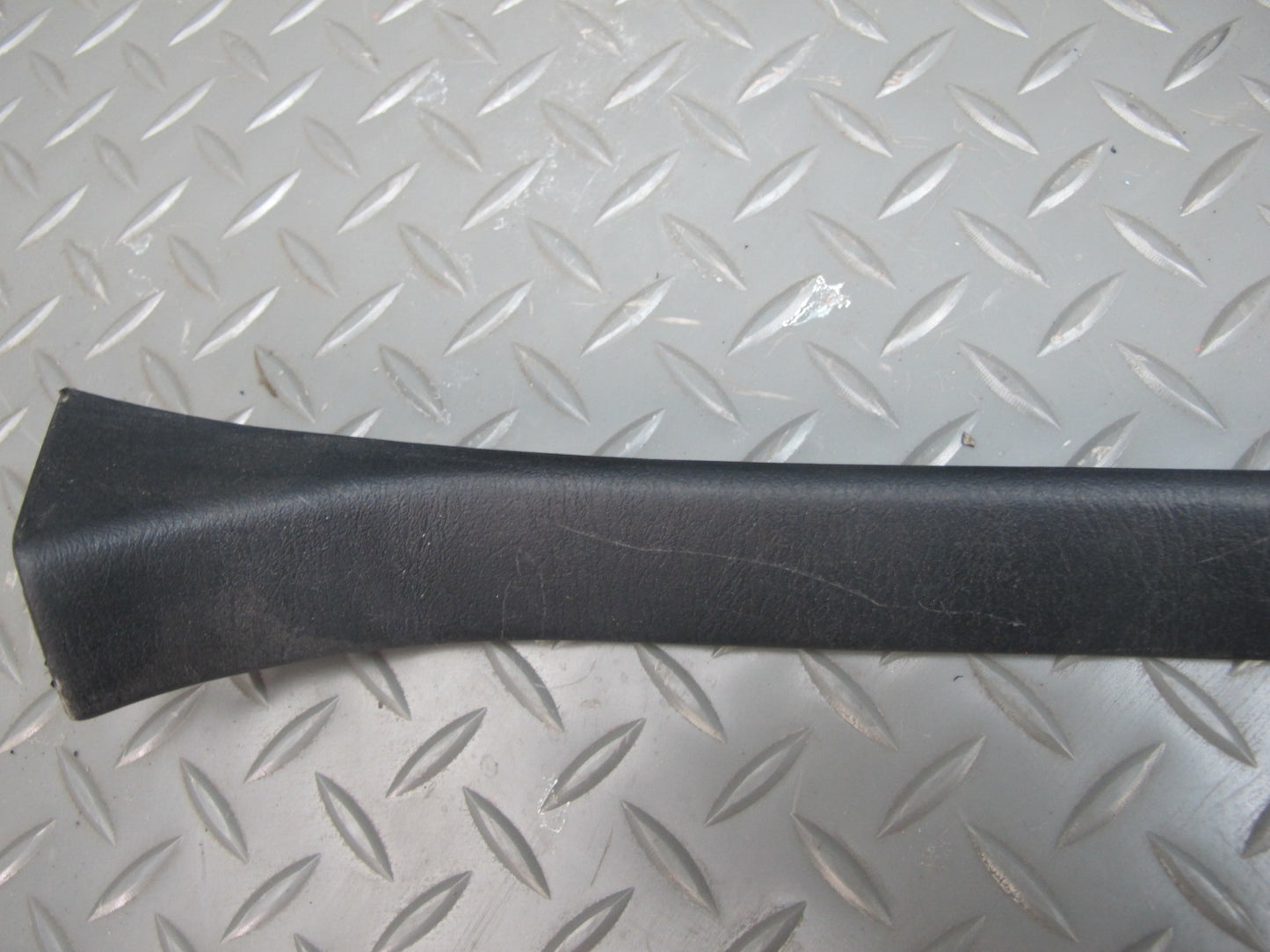 92-00 Lexus JZZ31L SC400 SC300 Set of 2 Door Scuff Step Sill Plate Trim OEM