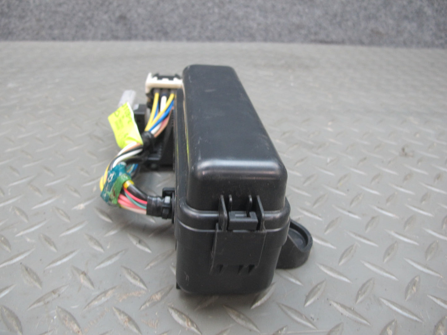 10-15 Lexus IS350 IS250 Convertible Rear Trunk Relay Fuse Junction Box OEM