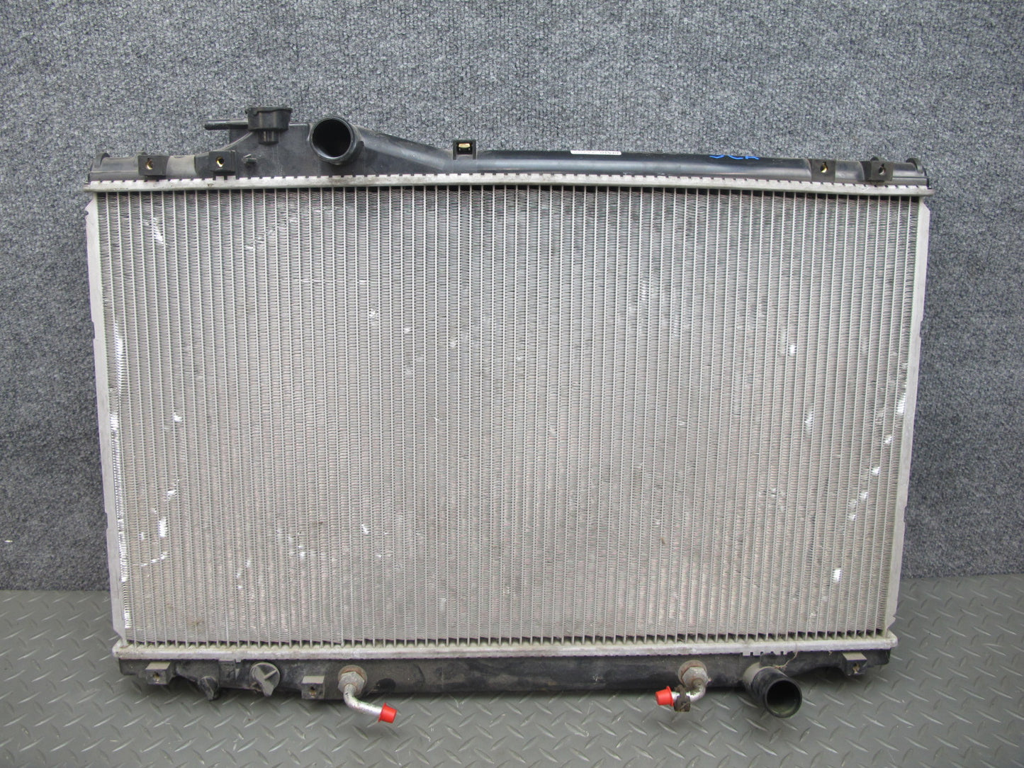 92-96 Lexus JZZ31L SC300 3.0L 2JZGE Engine Motor Cooling Radiator Denso 41708