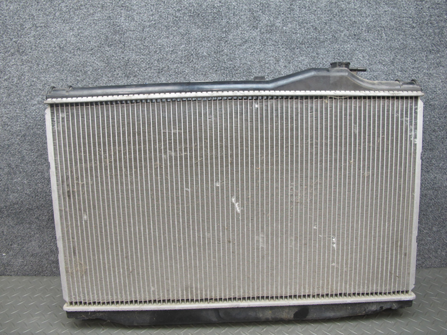 92-96 Lexus JZZ31L SC300 3.0L 2JZGE Engine Motor Cooling Radiator Denso 41708