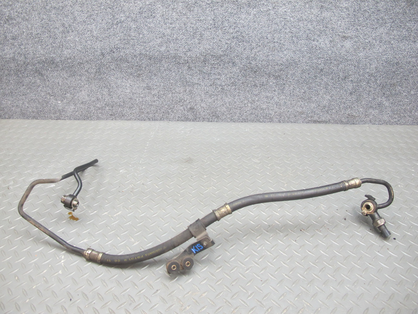 01-05 Lexus JCE10L IS300 Set of 2 Power Steering Hose Pipe Line OEM