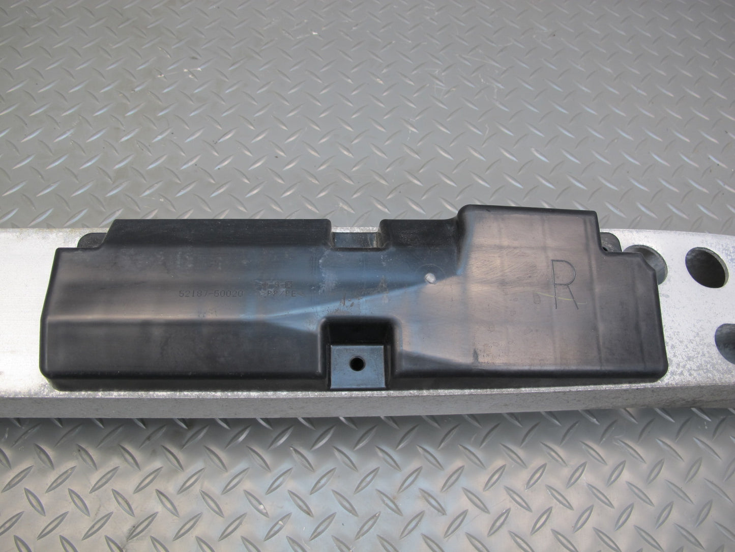 04-06 Lexus UCF30L LS430 Rear Bumper Impact Reinforcement Bar OEM