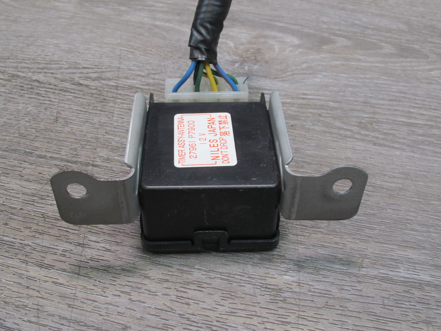80-83 Datsun Nissan 280ZX S130 Automatic Antenna Timer Module Relay OEM