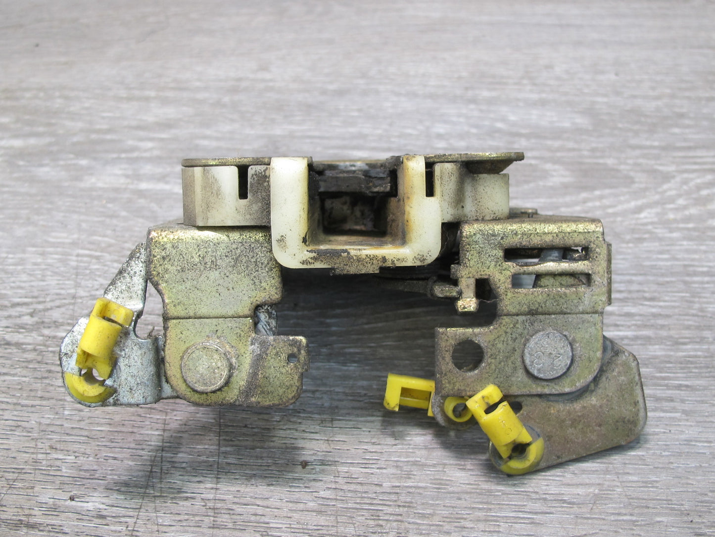 79-83 Datsun Nissan S130 280ZX Right Pass Side Door Lock Latch Actuator OEM