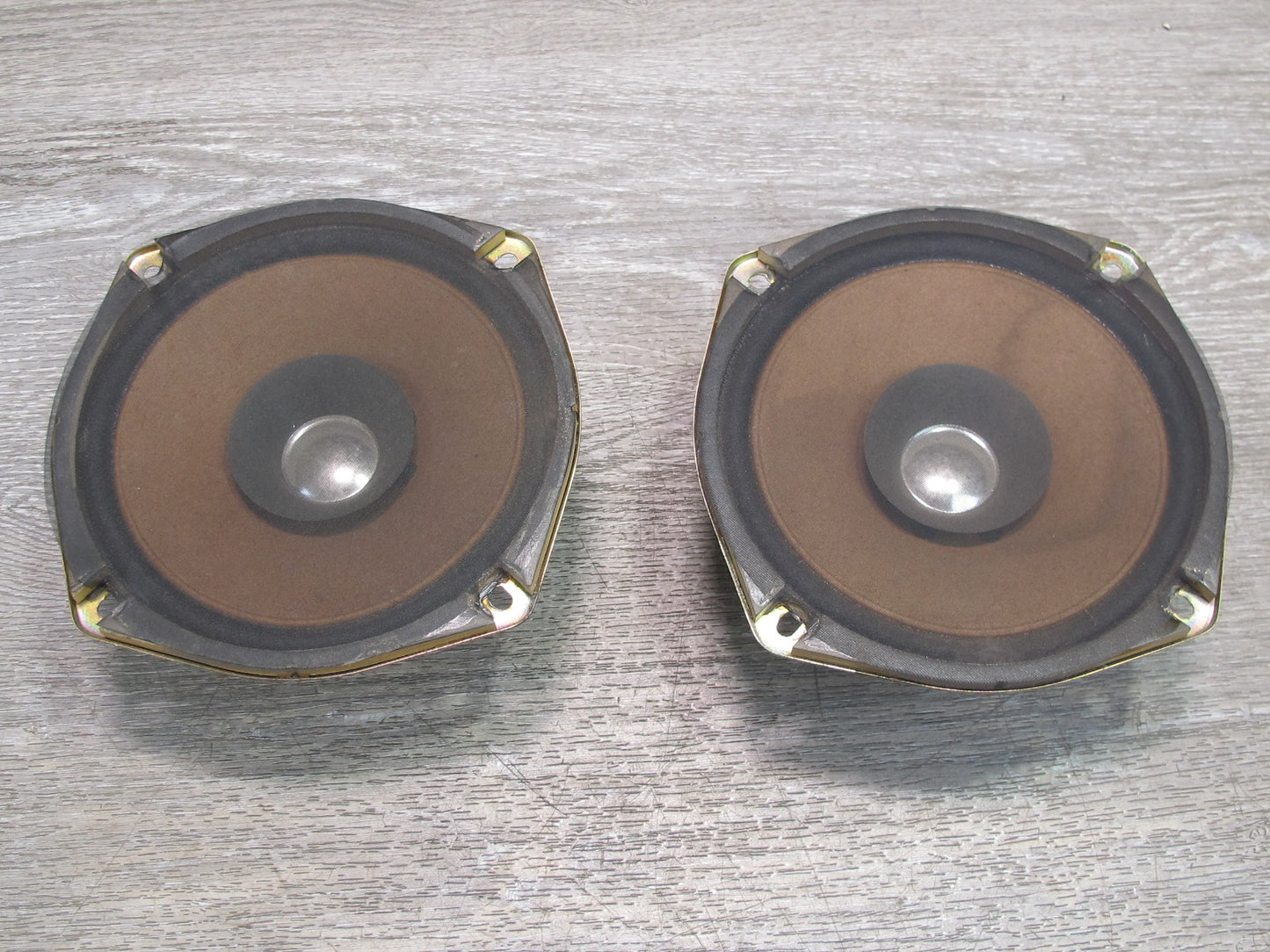 81-83 Datsun Nissan 280ZX S130 Rear Right & Left Hitachi Audio Speaker Set OEM