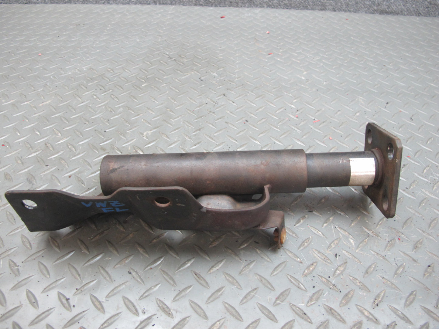 81-83 Datsun Nissan S130 280ZX Front Right Left Bumper Shock Absorber Set OEM
