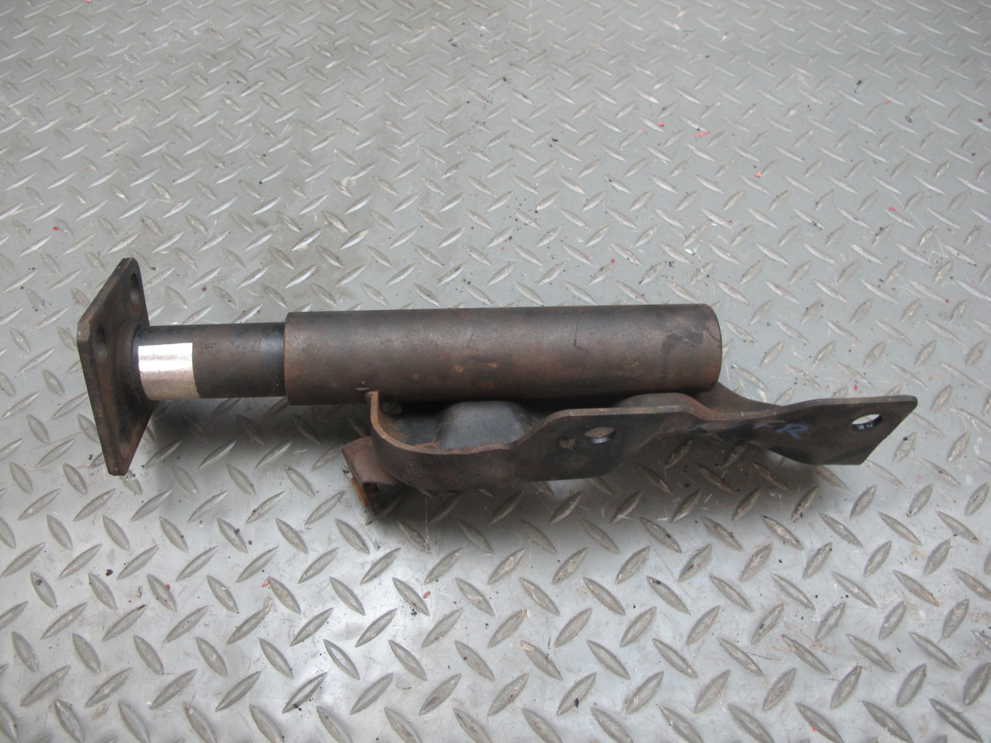 81-83 Datsun Nissan S130 280ZX Front Right Left Bumper Shock Absorber Set OEM