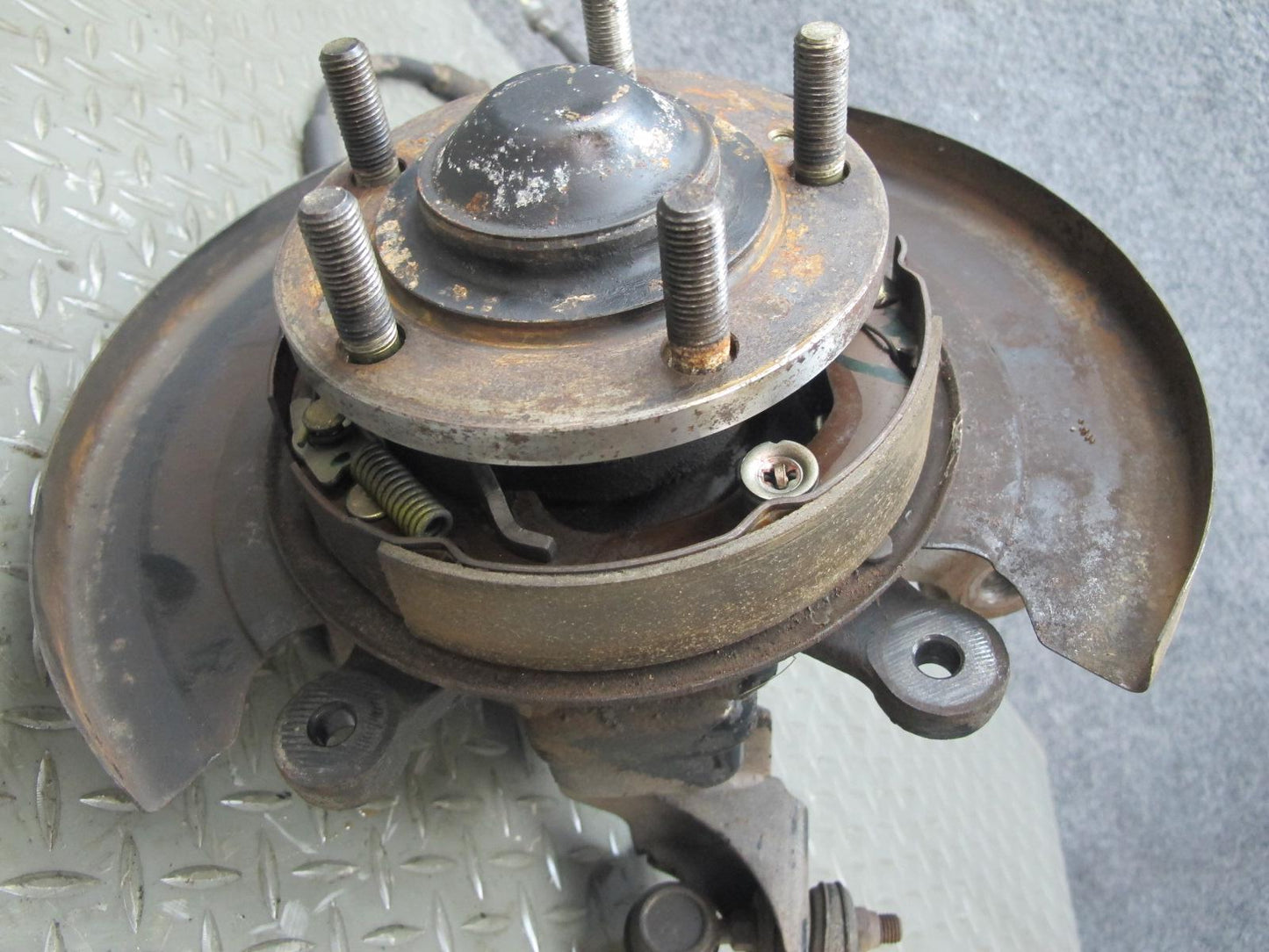 91-99 Mitsubishi 3000GT FWD NA Rear Right Knuckle Wheel Hub Trailing Arm OEM