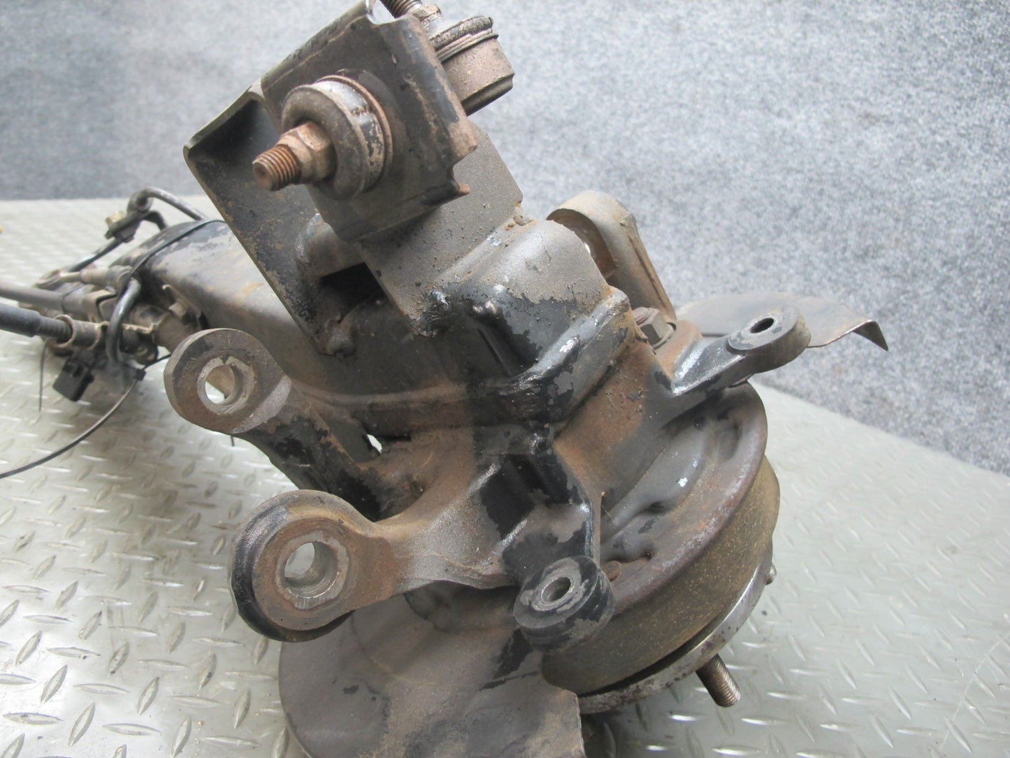 91-99 Mitsubishi 3000GT FWD NA Rear Right Knuckle Wheel Hub Trailing Arm OEM