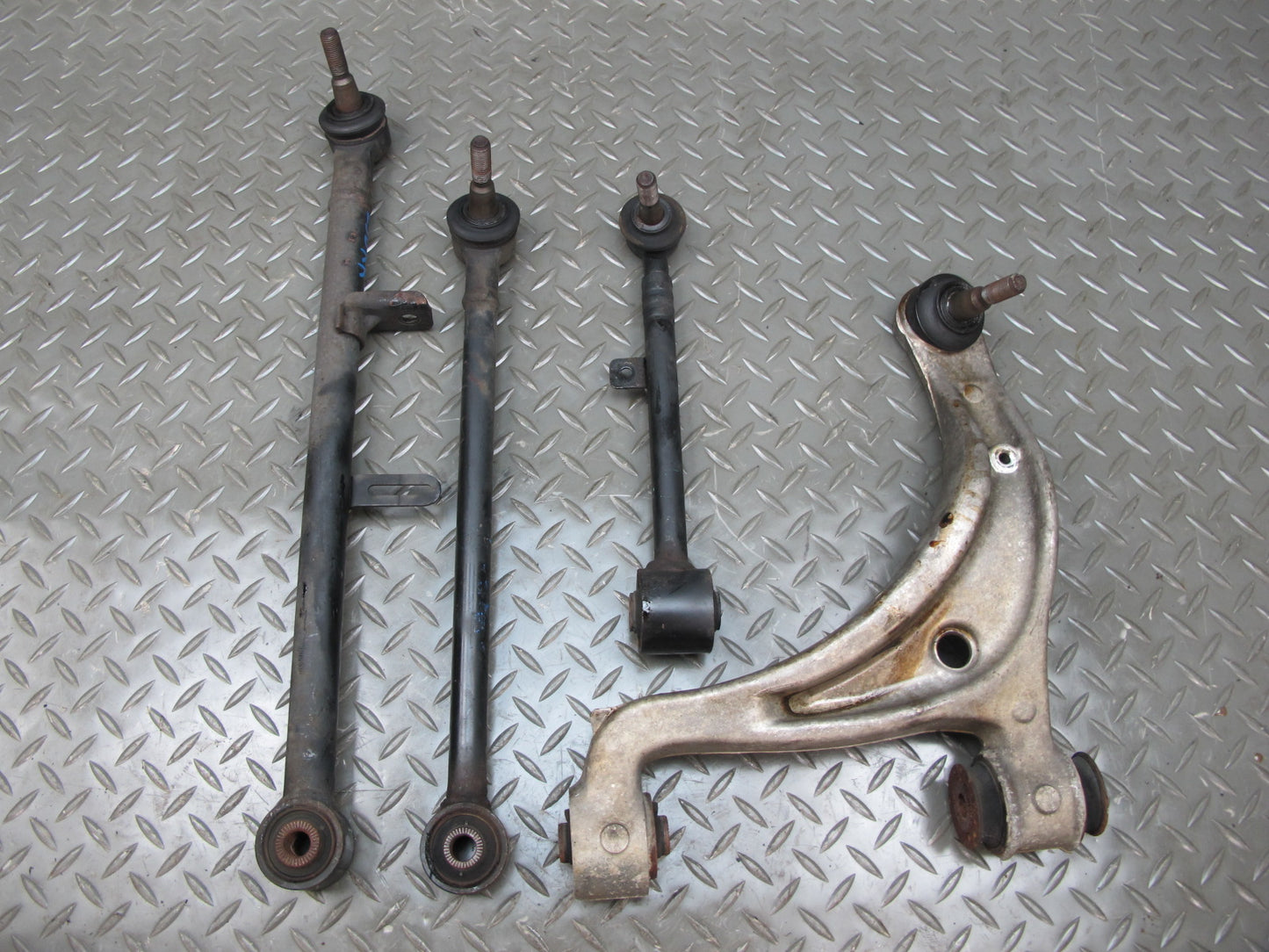 04-06 Lexus UCF30L LS430 Set of 4 Rear Right Suspension Control Arm OEM