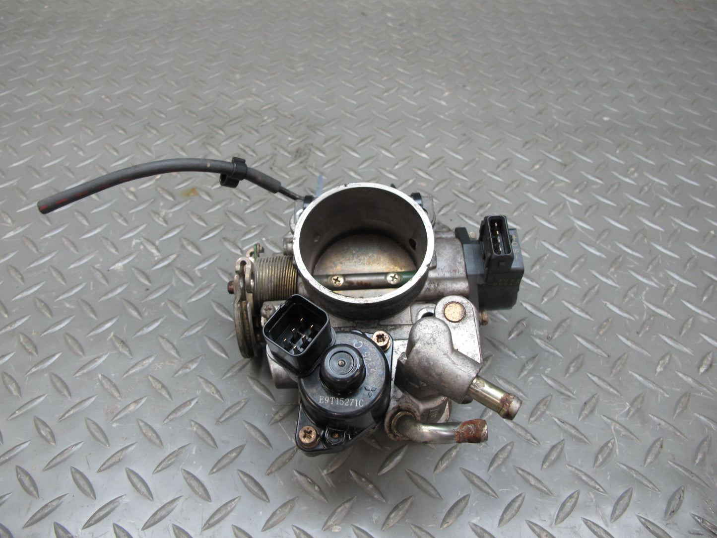 91-93 Mitsubishi 3000GT NON Turbo Engine Throttle Body OEM