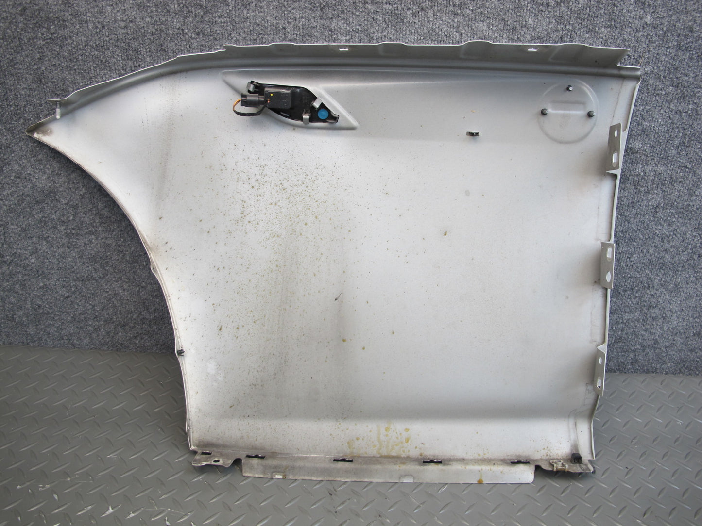 14-16 BMW E89 Z4 28i sdrive Front Right Fender Shell Cover Panel White OEM