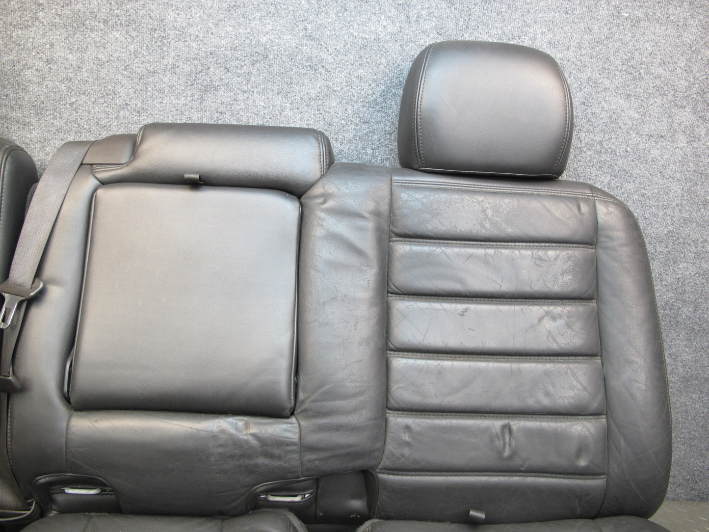 2003-2007 Hummer H2 Rear 2ND ROW Left & Right Side Leather Black Seat Set of 2