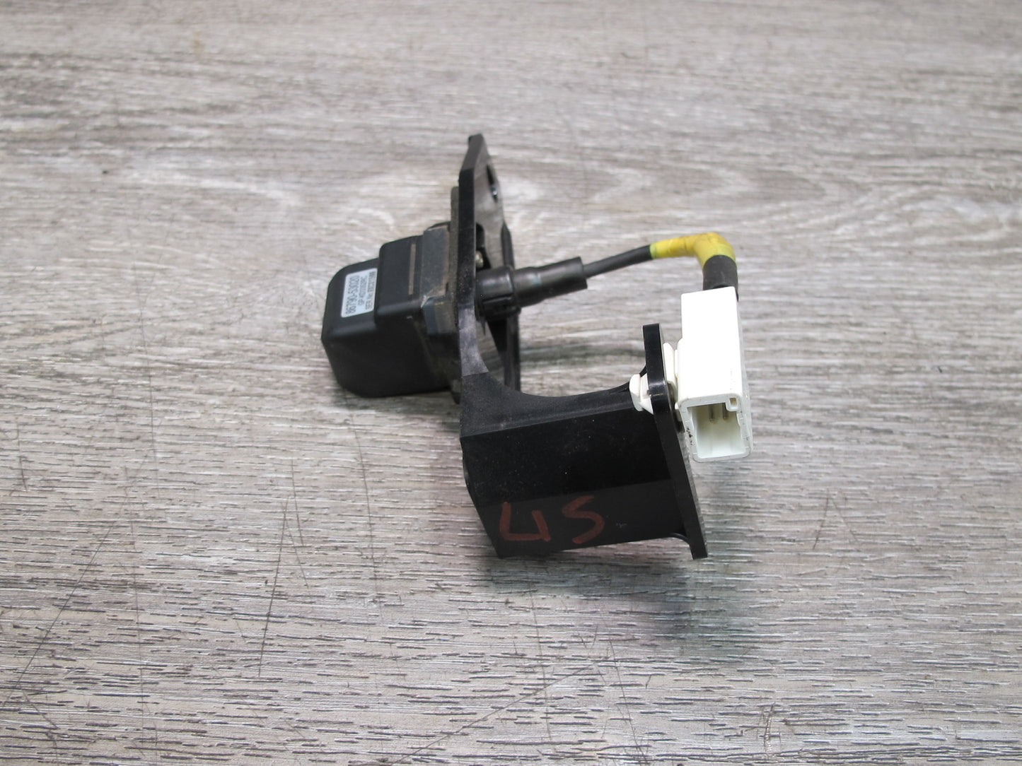 10-15 Lexus IS350 IS250 Convertible Rear View Backup Parking Assist Camera OEM