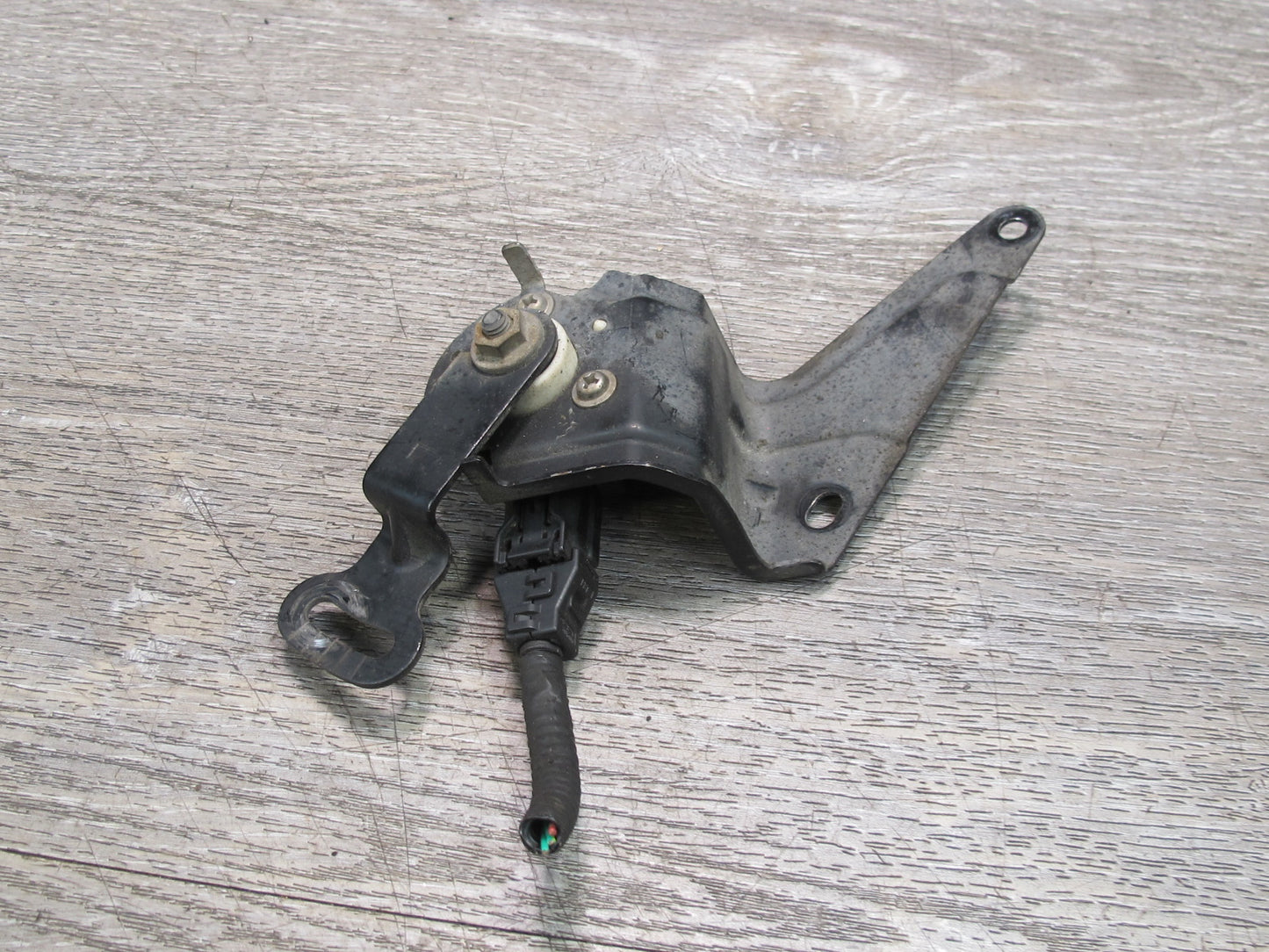 10-15 Lexus IS350 IS250 Front Left Suspension Height Level Sensor OEM