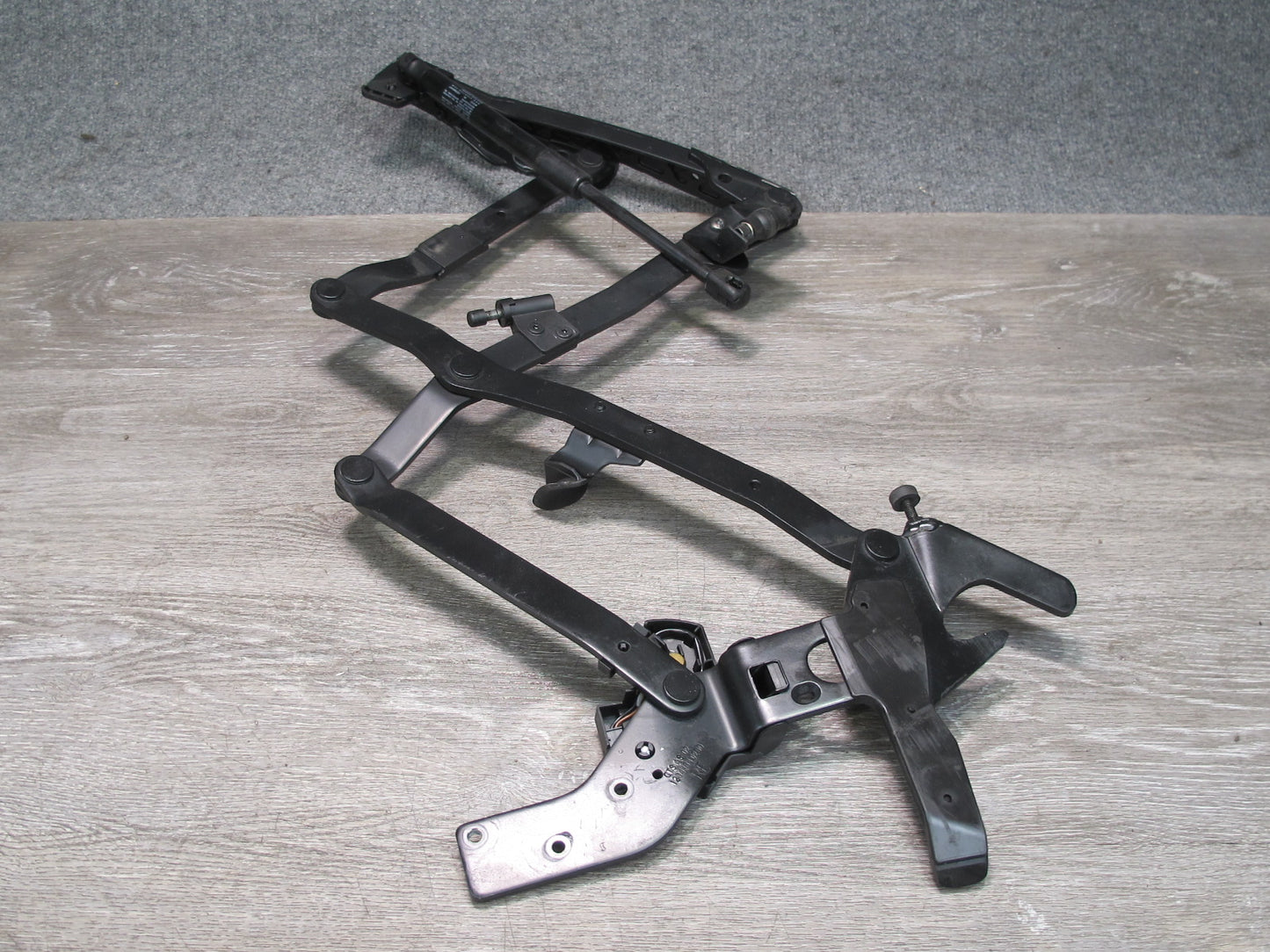 03-06 Mercedes R230 Set of 2 Rear Left & Right Trunk Lid Hinge OEM