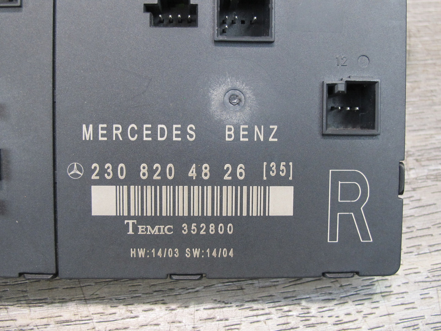 03-12 Mercedes R230 Sl-class Front Right Door Control Module 2308204826 OEM