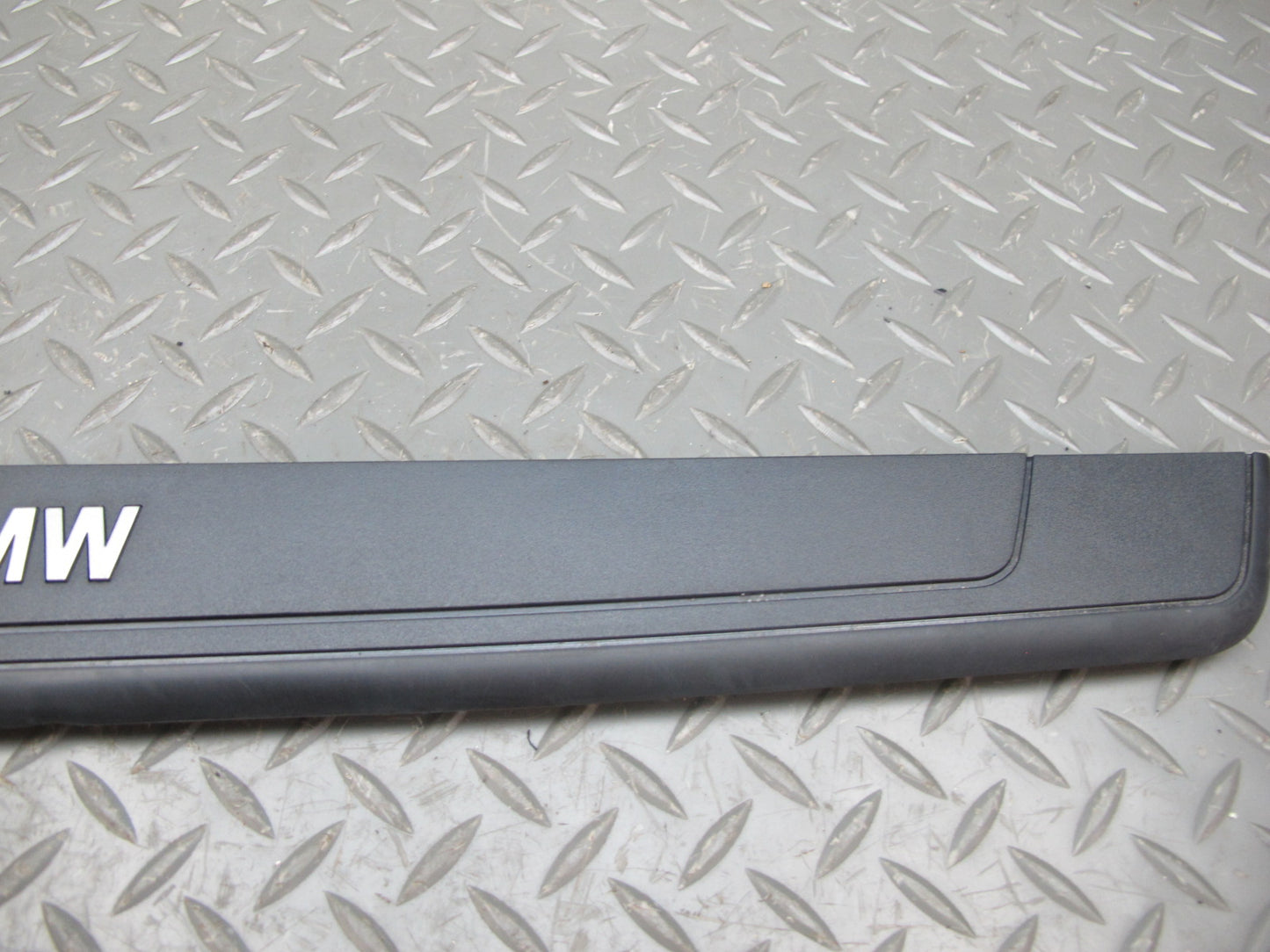 03-16 BMW E85 E86 E89 Z4 Set of 2 Left & Right Door Sill Scuff Plate Trim OEM