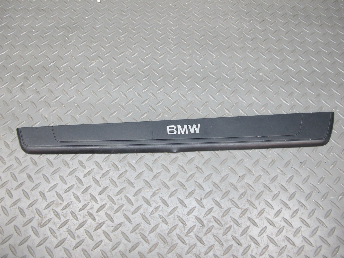 03-16 BMW E85 E86 E89 Z4 Set of 2 Left & Right Door Sill Scuff Plate Trim OEM