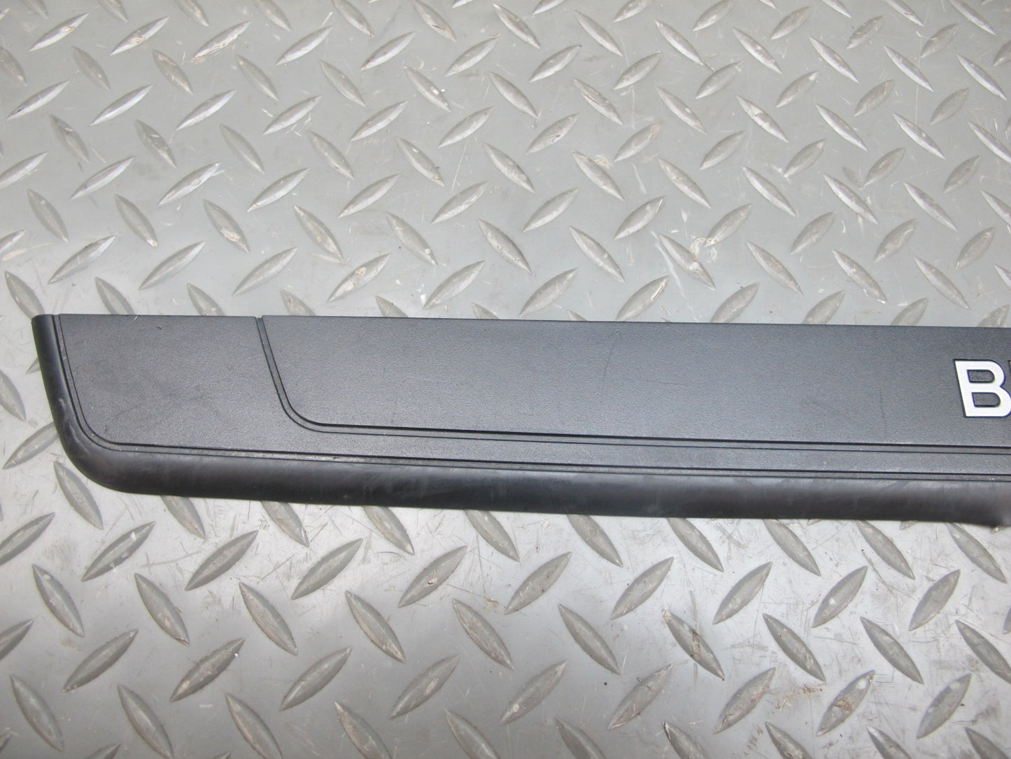 03-16 BMW E85 E86 E89 Z4 Set of 2 Left & Right Door Sill Scuff Plate Trim OEM