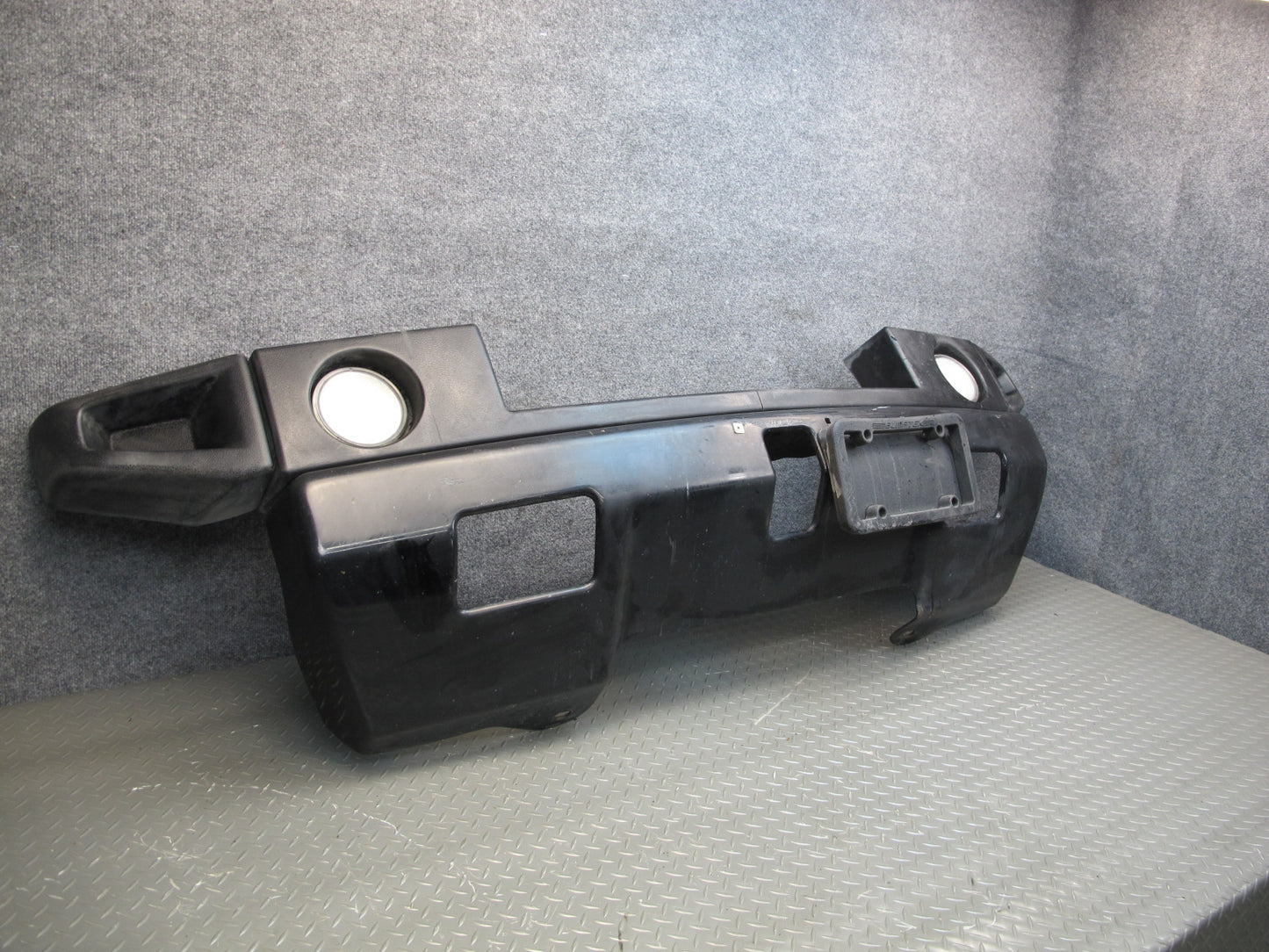 2003-2009 Hummer H2 Front Bumper Panel Cover W/ Fog Lamp Light Assembly