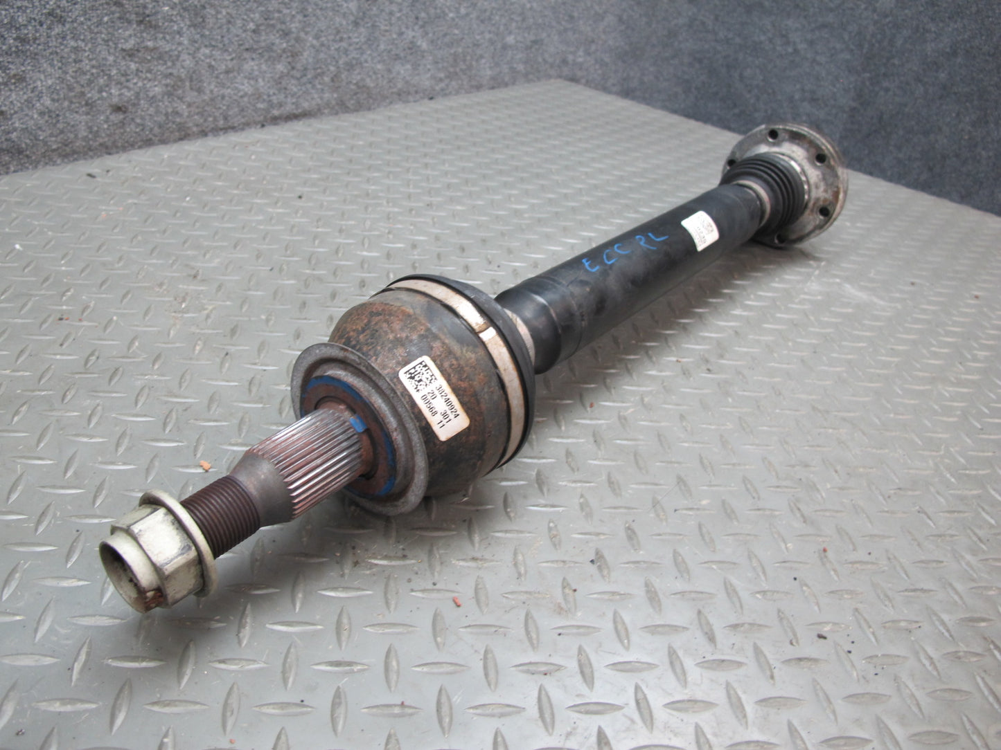 16-23 Chevrolet Camaro SS 6.2L M/T Rear Left Suspension Axle Shaft OEM