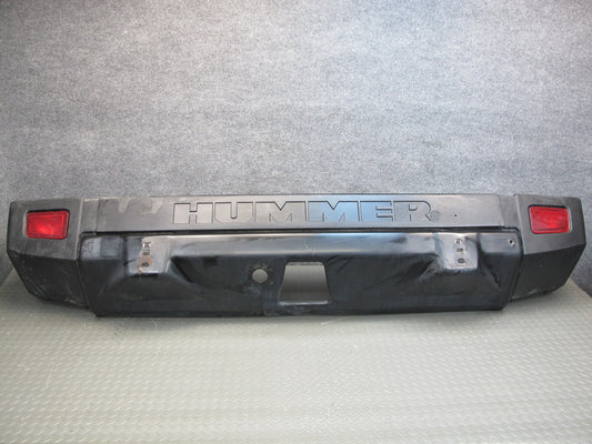 2006-2007 Hummer H2 Rear Bumper Panel Cover Assembly