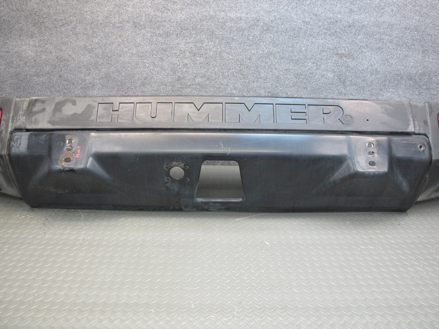 2006-2007 Hummer H2 Rear Bumper Panel Cover Assembly