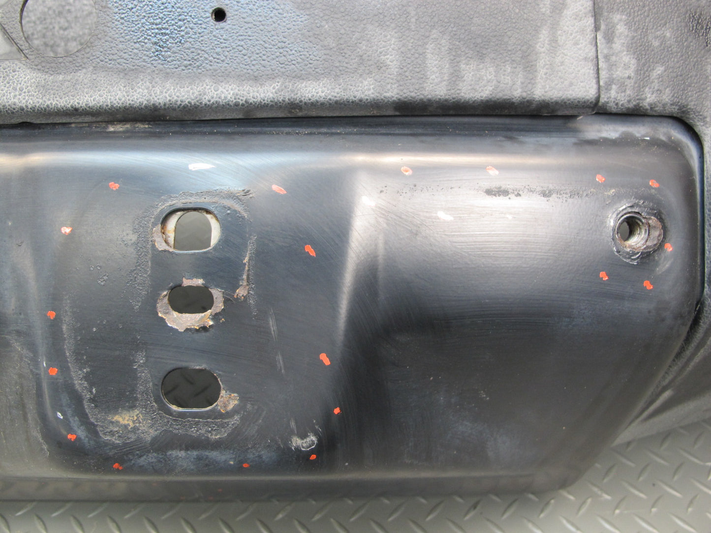 2006-2007 Hummer H2 Rear Bumper Panel Cover Assembly