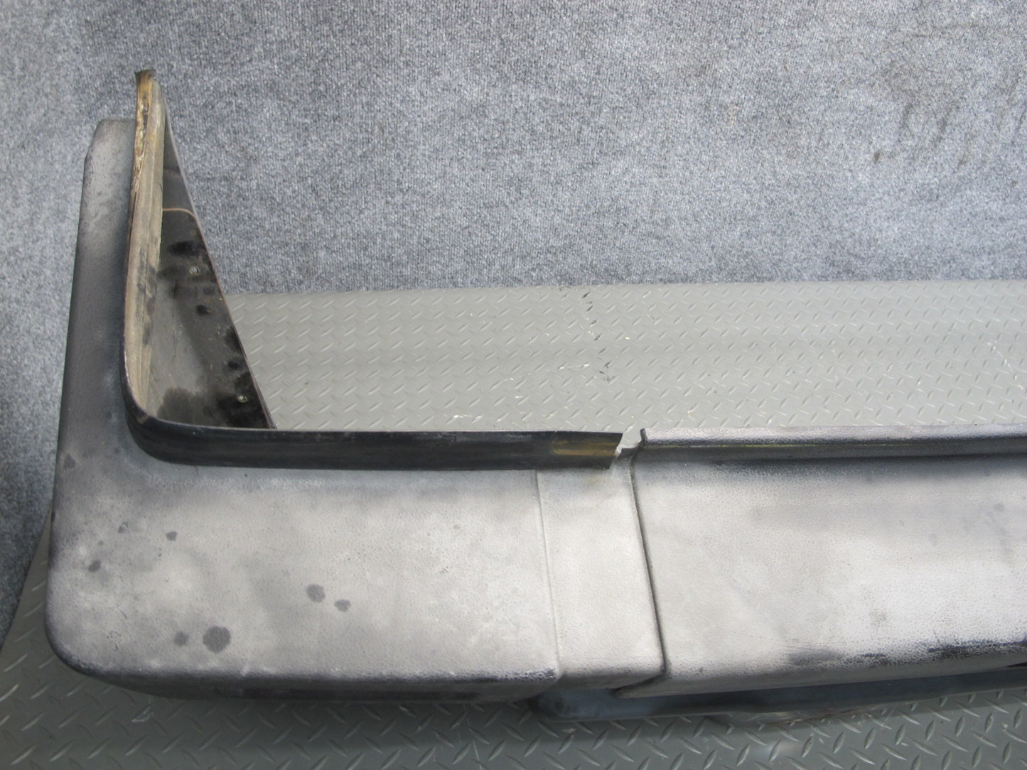 2006-2007 Hummer H2 Rear Bumper Panel Cover Assembly