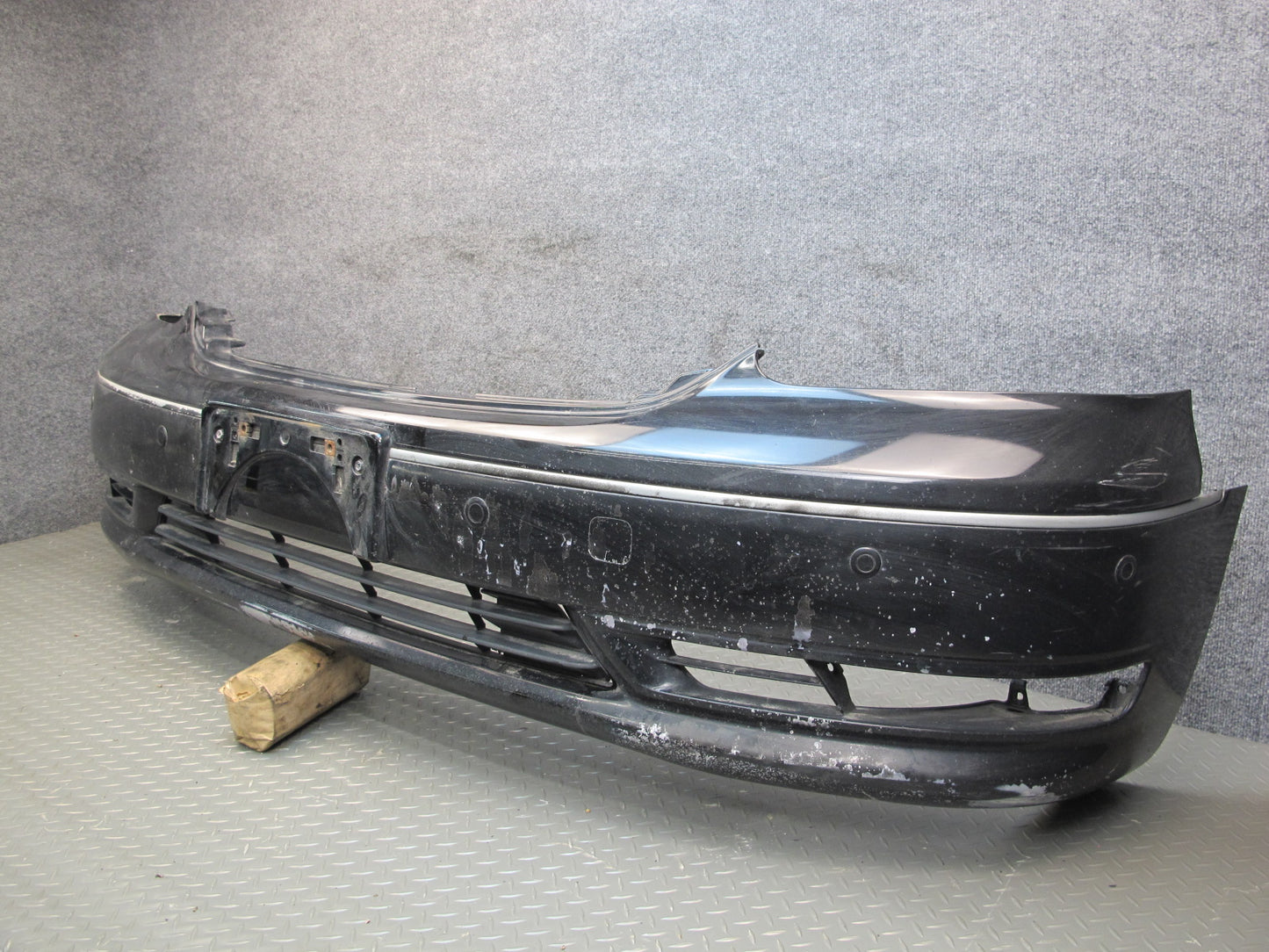 04-06 Lexus UCF30L LS430 Front Bumper Cover w PDC Sensors OEM
