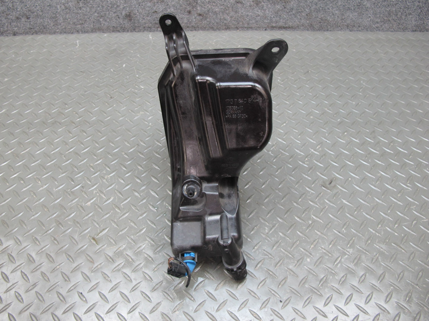 09-16 BMW E89 Z4 Engine Coolant Expansion Overflow Reservoir Tank OEM